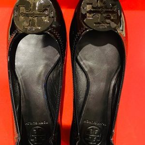 Tory Burch Reva flats in Black